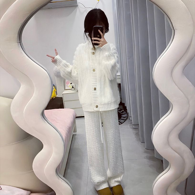 2024秋冬新款网红同款高领软糯宽松毛衣开衫外套+加绒针织阔腿裤,女装/女士精品,时尚套装,淘宝优惠券,粉丝福利购,淘宝优惠卷