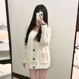 秋冬宽松V领毛衣开衫学院外套麻花慵懒学院风网红同款针织上衣女