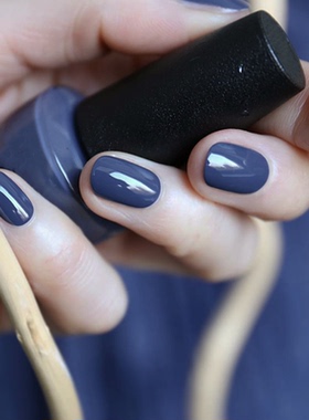 美国OPI指甲油I59烟灰蓝Less is Norse苍穹极光复古显白蓝灰免烤