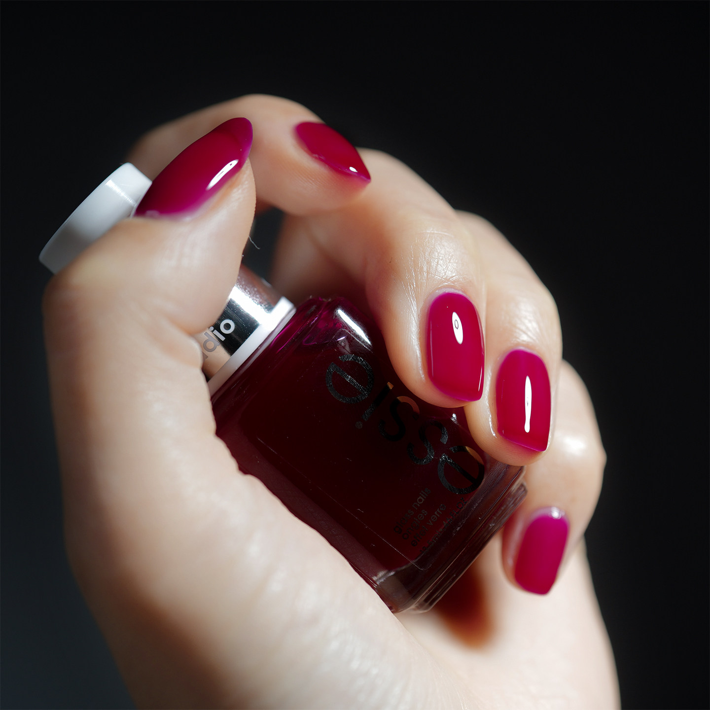 ESSIE玻璃果冻免烤玫紫指甲油