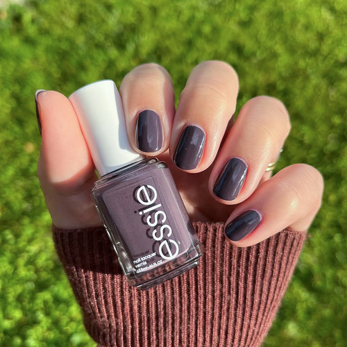 ESSIE739黛紫显白持久指甲油
