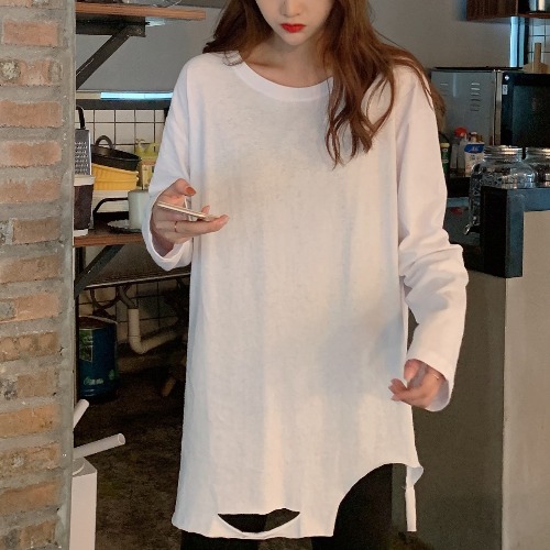 Large women's fat mm Korean version ins hem hole hole long sleeve T-shirt women's Plush medium length bottom top