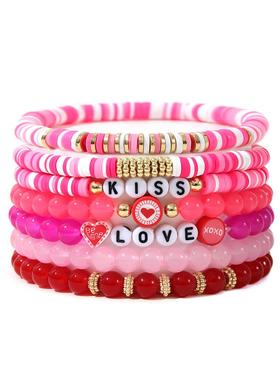 甜美可爱粉红色爱心软陶情人节手链套装多层叠戴字母串珠弹力手链