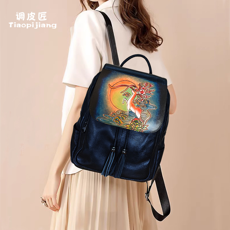 大容量时尚头层牛皮背包女款