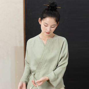 大拙淡人浅春系穿搭铜氨丝密拷工艺毛边设计斜襟系带衬衫 240506