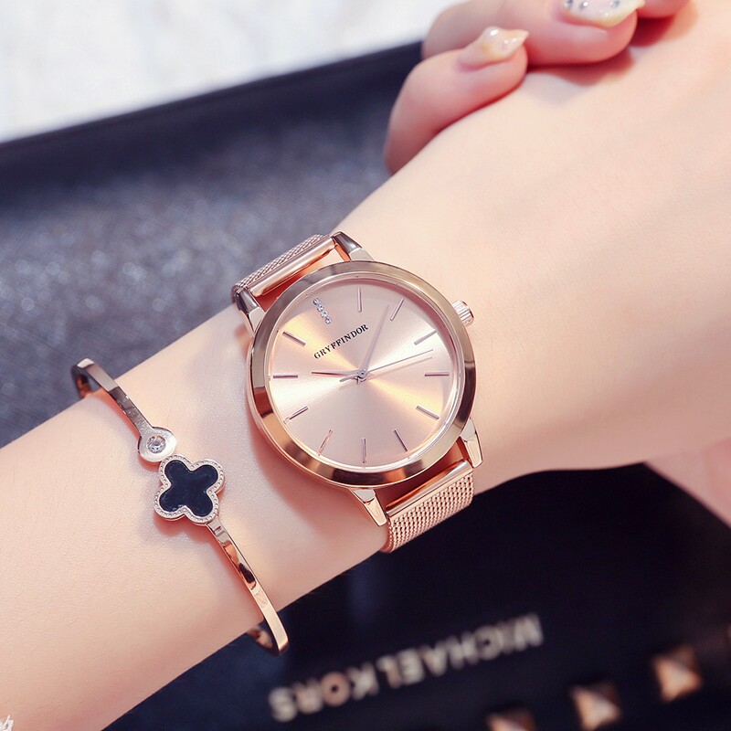 2020新款手表女士防水时尚潮流学生简约休闲大气钢带石英女表正品