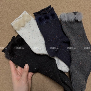 暖呼呼的触感~冬季保暖中筒羊毛袜子女ins潮袜毛球点纱百搭长袜厚