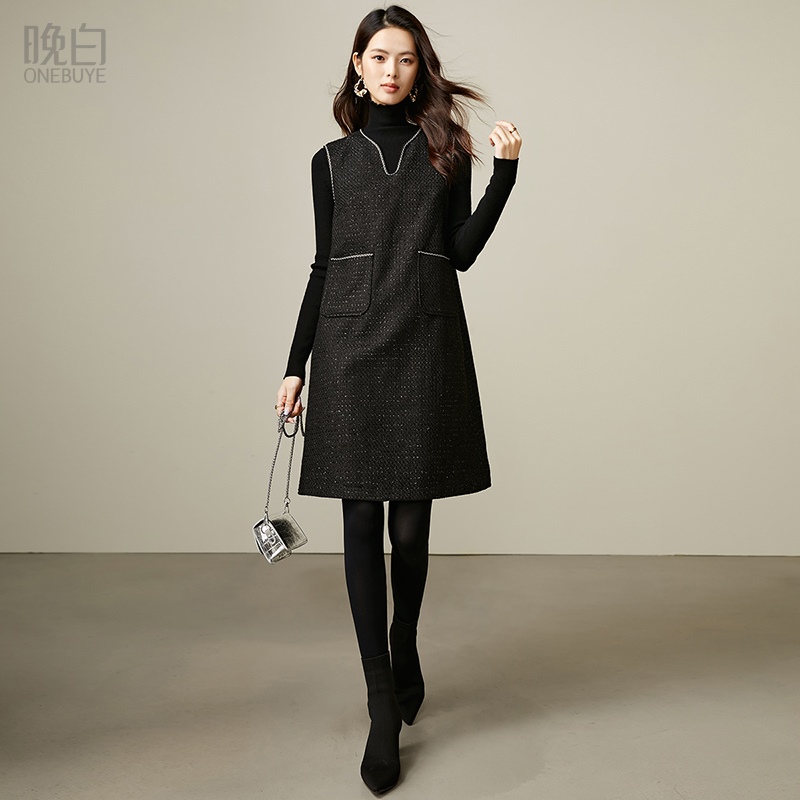 粗花呢小香无袖连衣裙