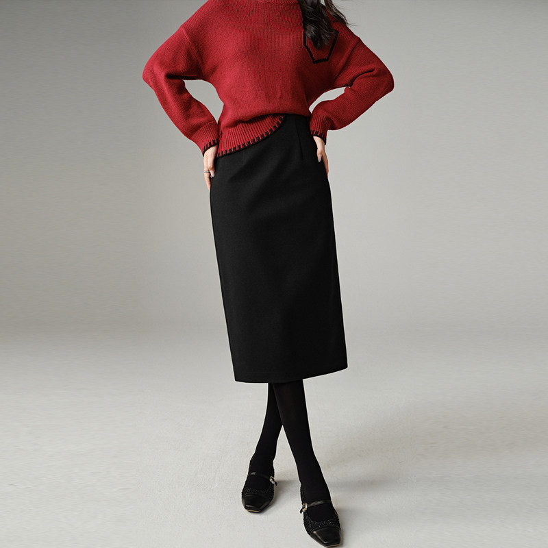 晚白2025年冬新款韩系时尚休闲半裙加厚毛呢高腰直筒及膝半身裙女