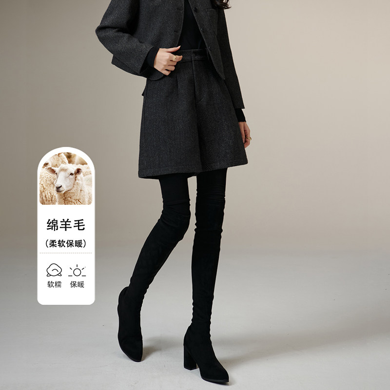 晚白2025秋冬新款法式绵羊毛靴裤气质保暖黑色毛呢短裤女外穿
