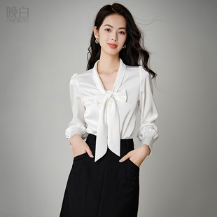 晚白2026年春新款纯色时髦气质上衣蝴蝶结领干练通勤百搭衬衫女