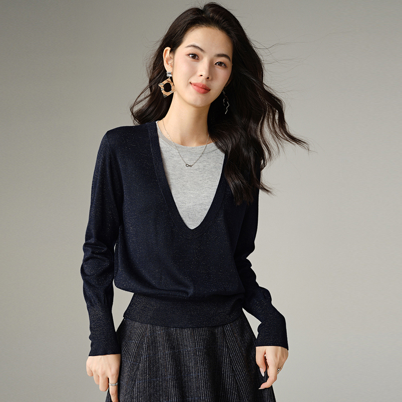 晚白高弹吸湿亲肤针织衫