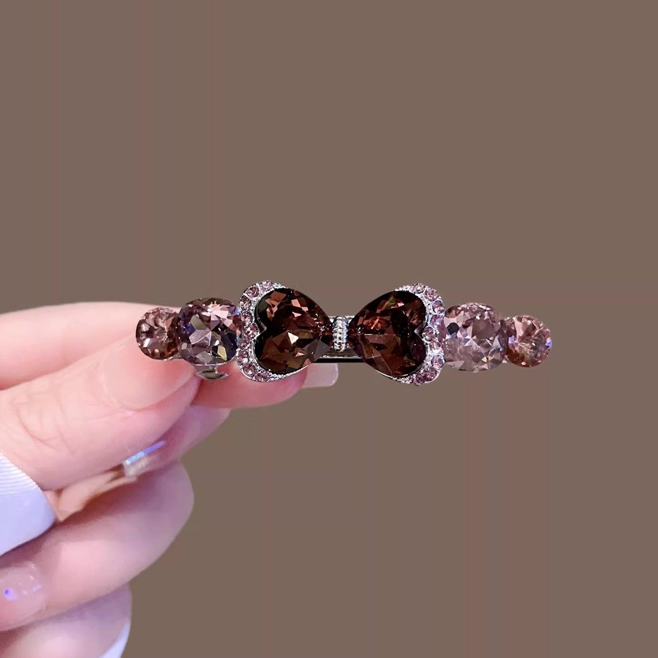 高档轻奢水晶蝴蝶结发夹女弹簧夹高级感半扎发一字横夹顶夹发卡子,饰品/流行首饰/时尚饰品新,民族风发饰,淘宝优惠券,粉丝福利购,淘宝优惠卷