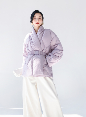 AKSAYA高级设计感时尚宽松洋气紫色羽绒服外套系腰带女2025冬新款