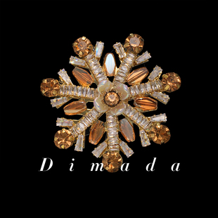 D.M.D 迪曼达雪花胸针高档女奢华气质水钻花朵胸花小香风配饰
