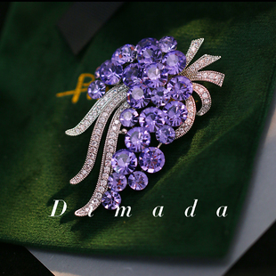 D.M.D 迪曼达小众设计感紫色繁花大衣胸针胸花别针女高档商务礼物