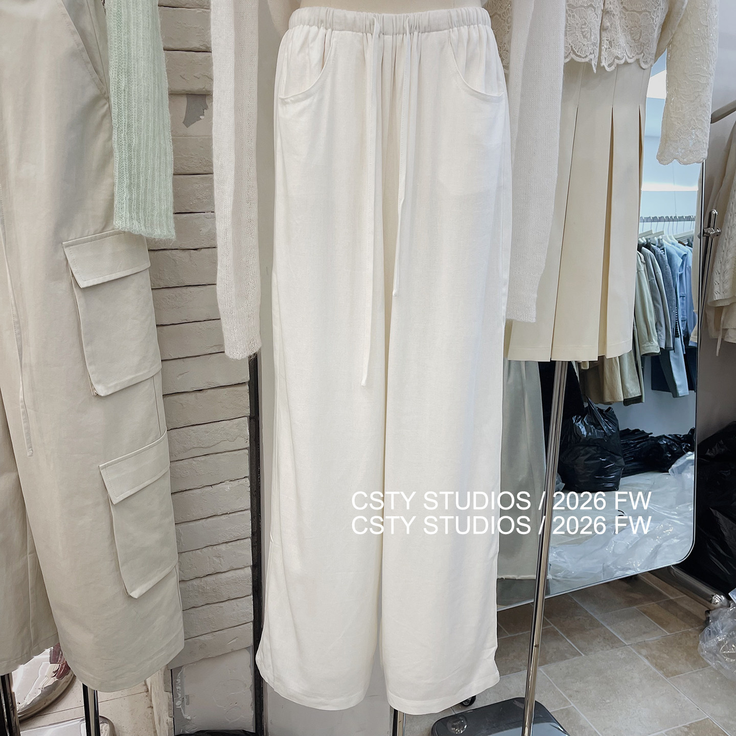 极简风抽绳直筒松紧腰休闲裤女春夏新款百搭显瘦阔腿裤洋气长裤潮