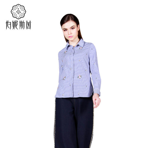 Bernieelen/伯妮斯茵2022春季新款条纹绣花衬衫T恤上衣女173F119