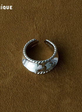 Picnique经典折叠纽结雕塑感戒指