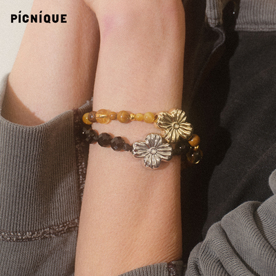Picnique 肌理花朵虎眼石黄水晶&黑玛瑙绳结手链