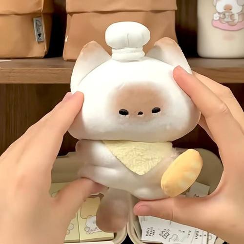 小红书同款萌猫毛绒公仔挂件