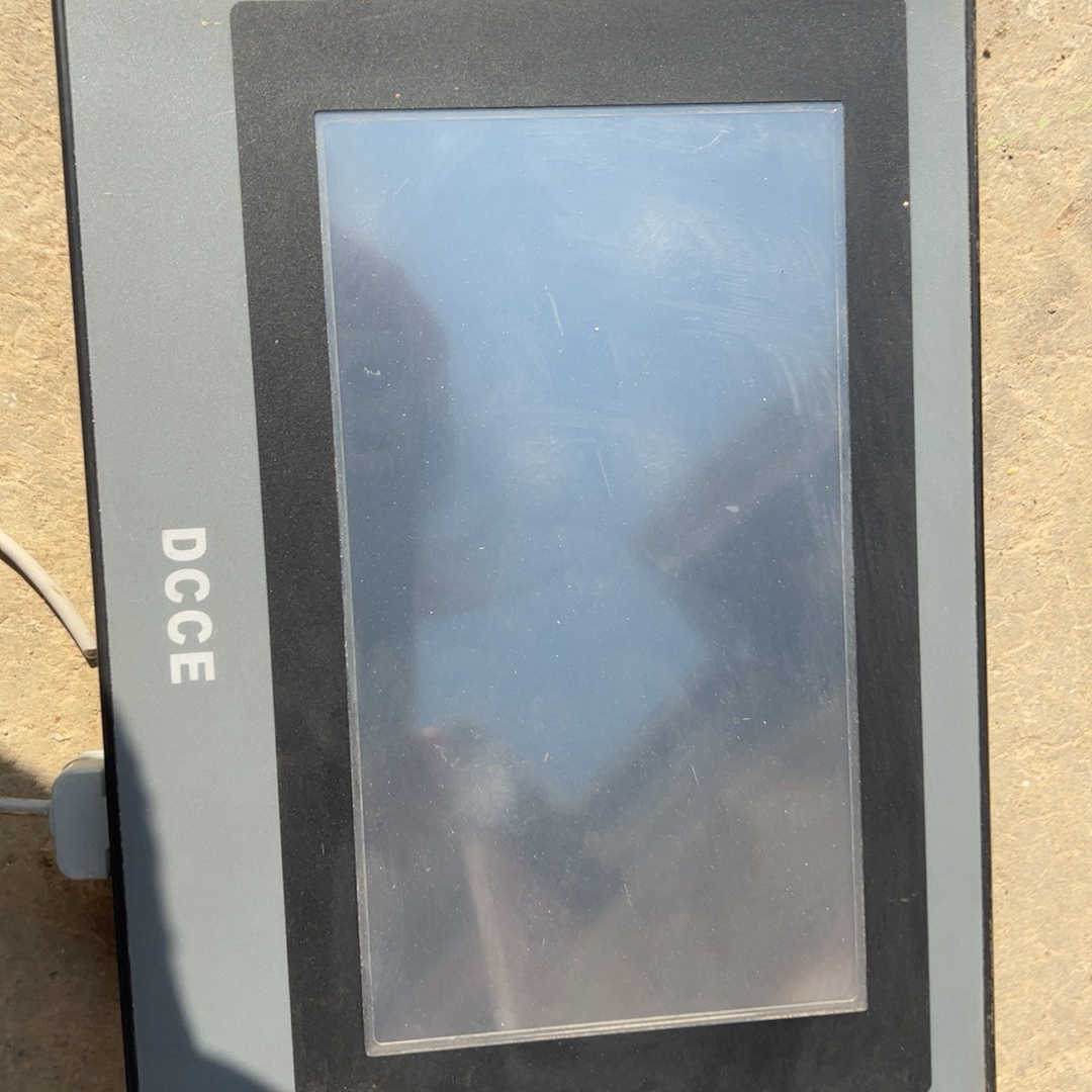 大工技工触摸屏，TP107T，成色如图，功能包好，需要的私聊