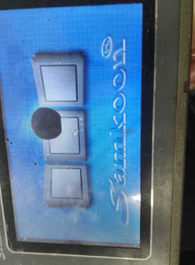 显控触摸屏SK-043A/050AE实物拍摄 屏幕有漏液 实