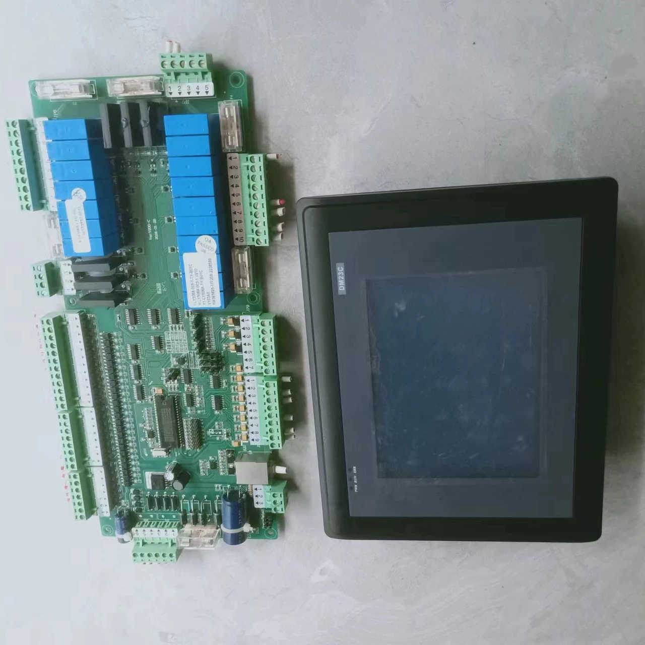 邦普触摸屏 I.DM23C.001-2-DGDCKT-F08