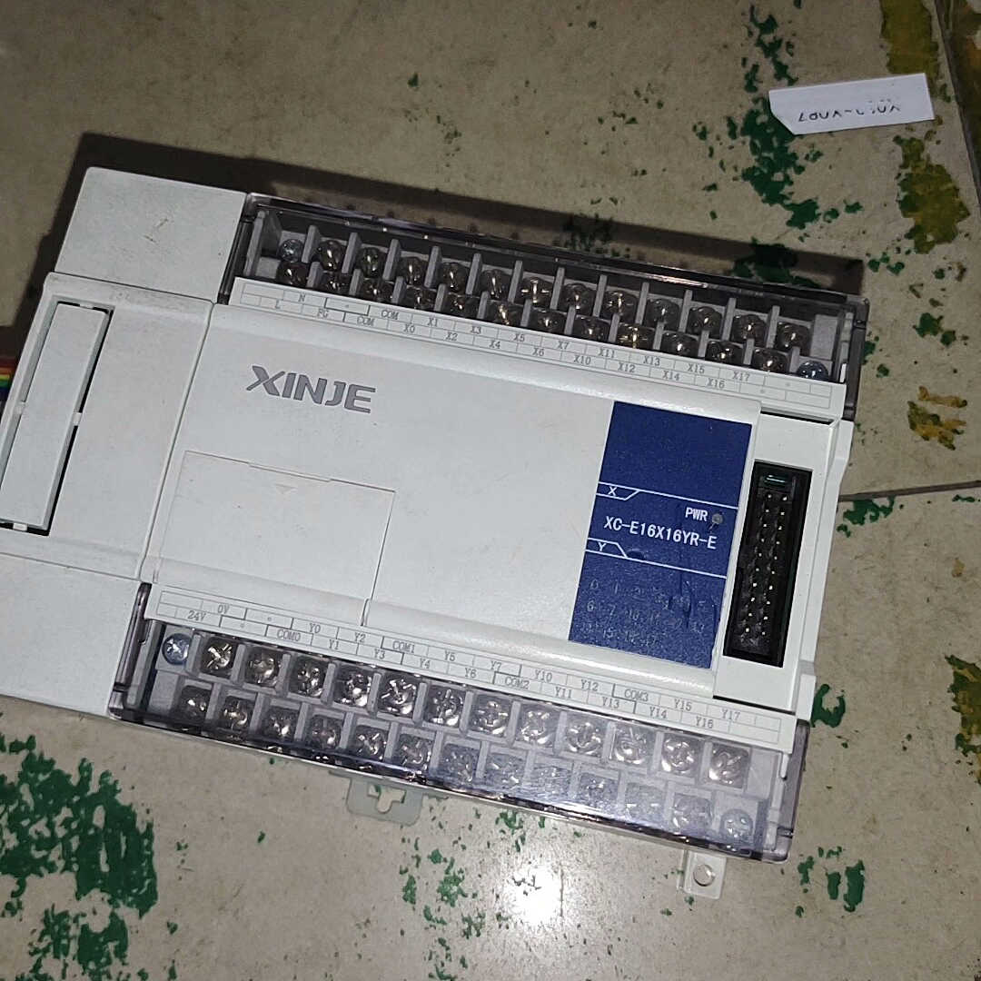 信捷XC-E16X16YR-E，功能包好，已经测试，实物拍摄