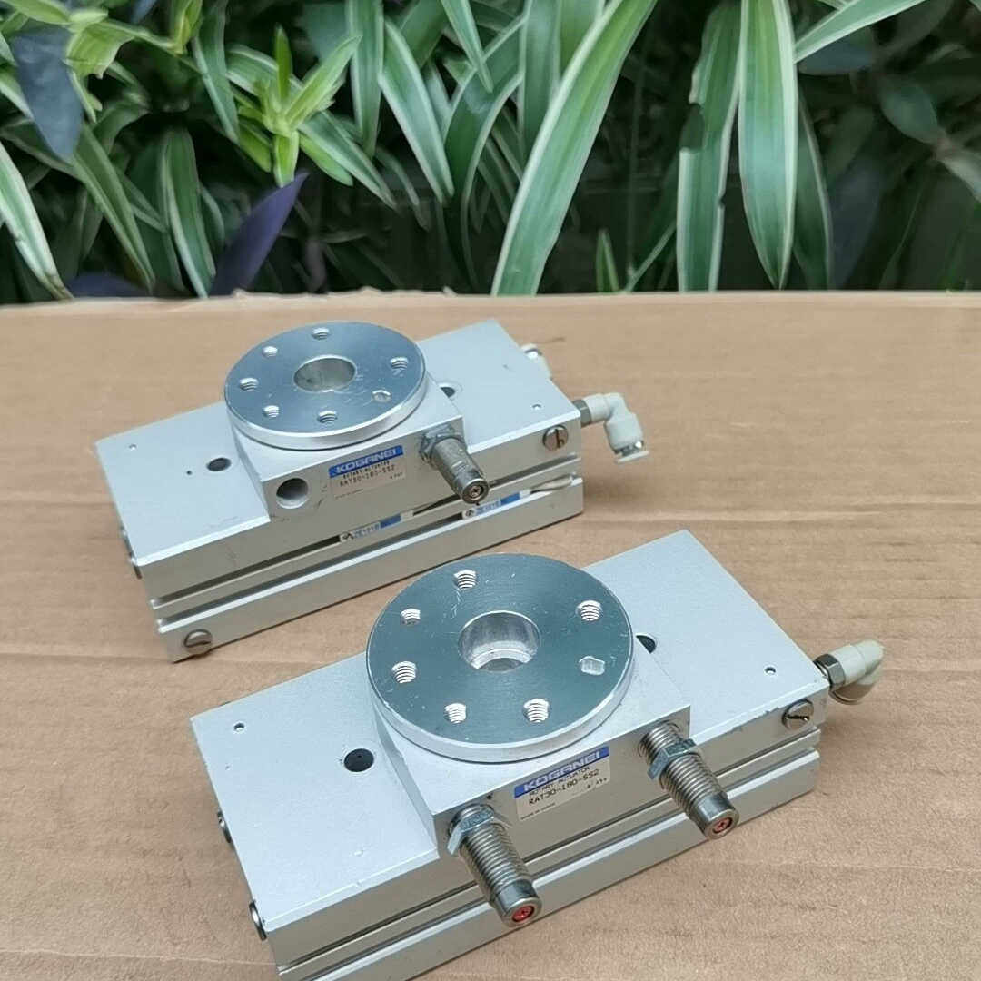 日本小金井KOGANEI旋转气缸，RAT30-180-SS2