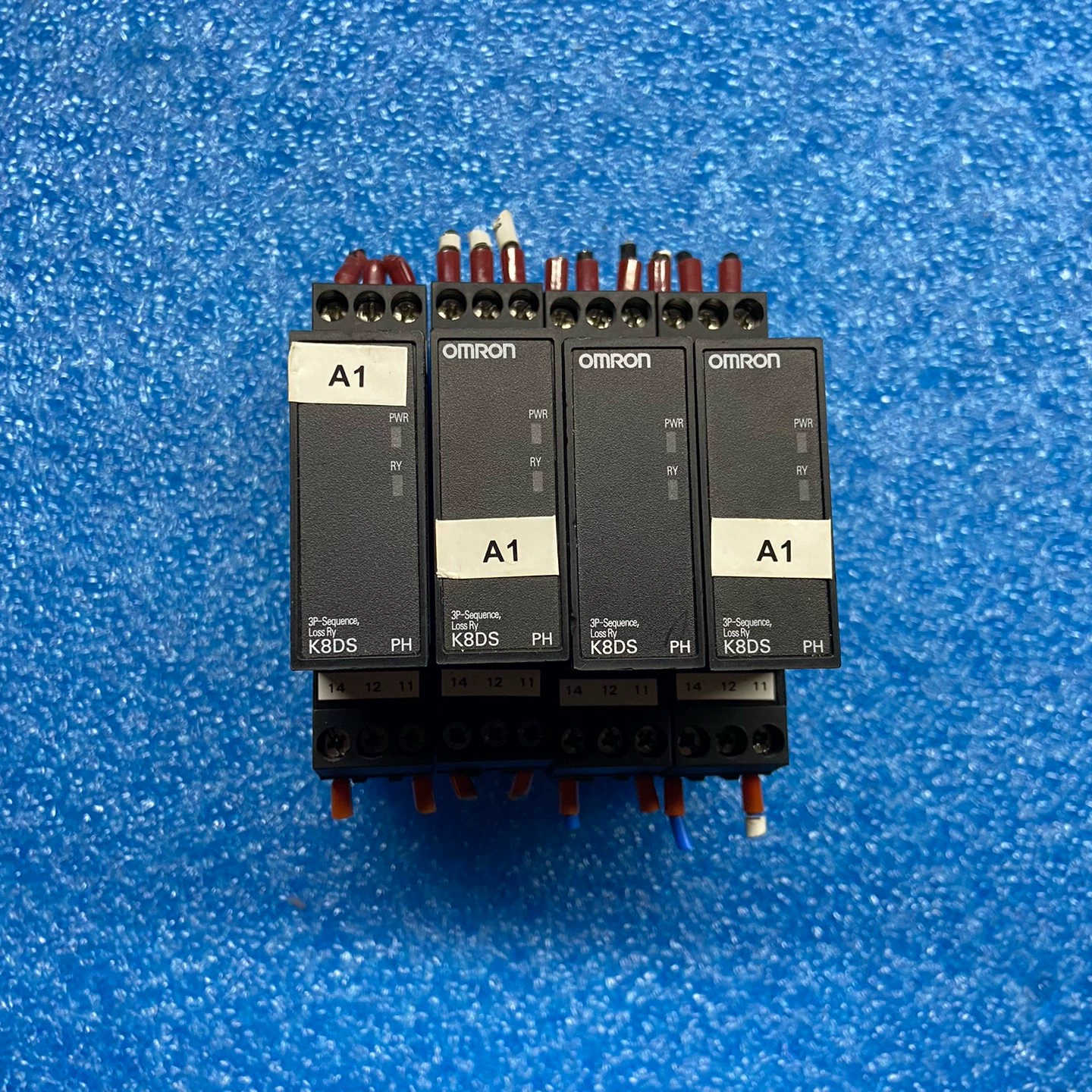 OMRON  相序保护继电器 K8DS-PH1 有50