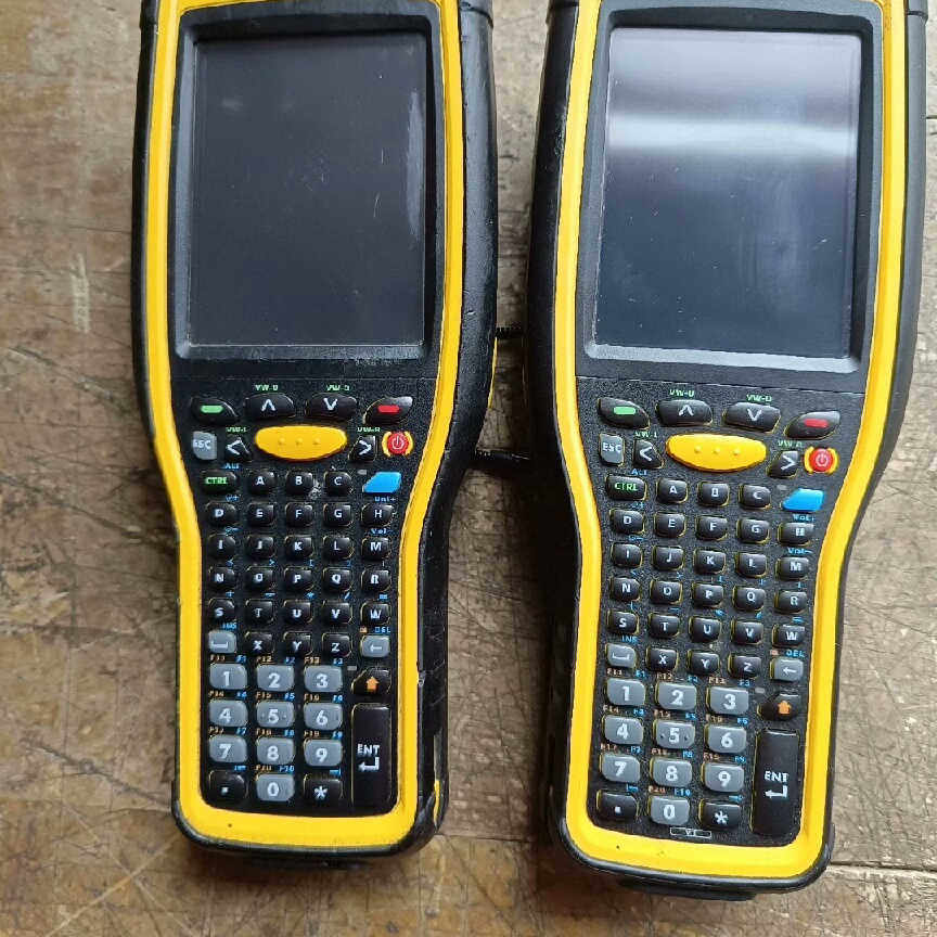 欣技9700数据采集器功能正常成色如图只有二台哦需要的赶紧下