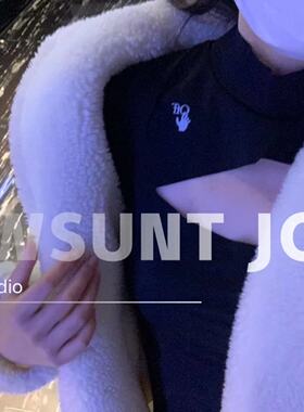 清仓特价！！夏季设计感黑色修身显瘦t恤女士 短袖