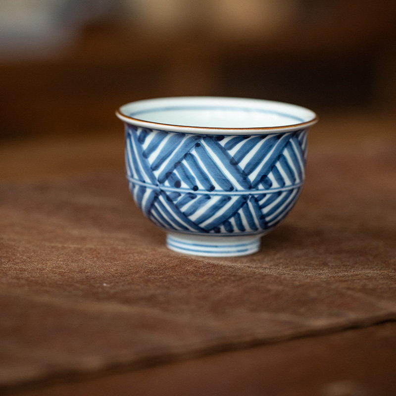 同合日本进口手绘釉下彩蓝青花茶杯日式和风陶瓷茶具主人杯