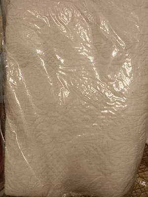 zarahome白色样品床