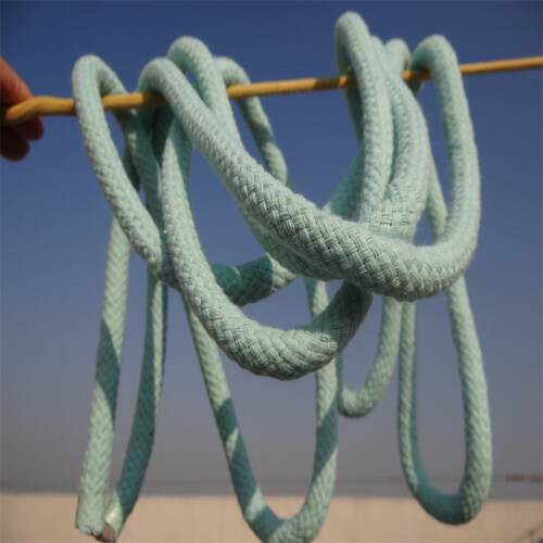 蓝色艺术体操绳练习使用柔软实惠