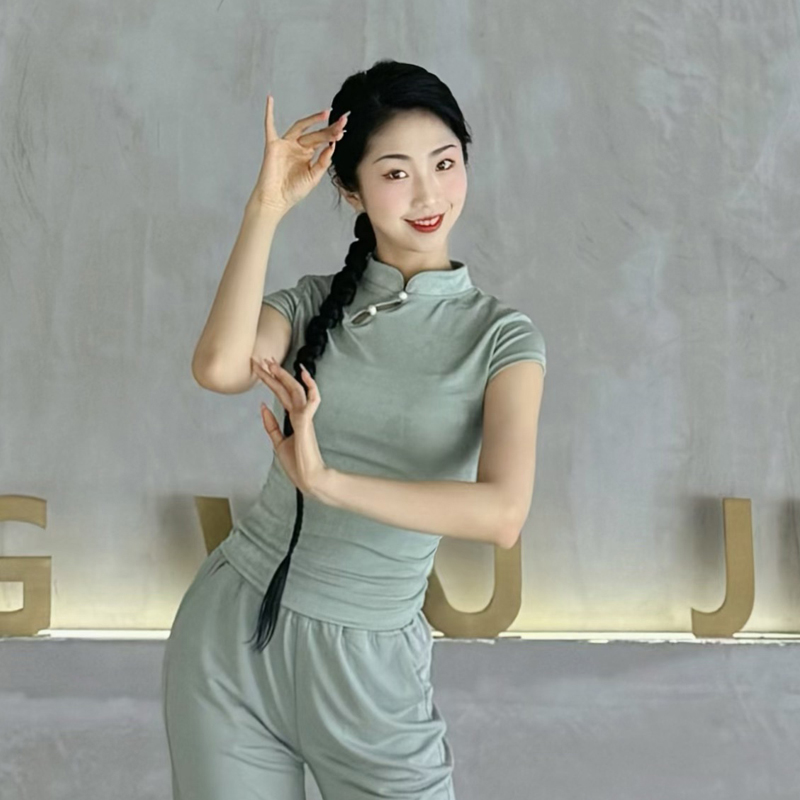 衣霓子古典舞旗袍领冰丝凉爽上衣