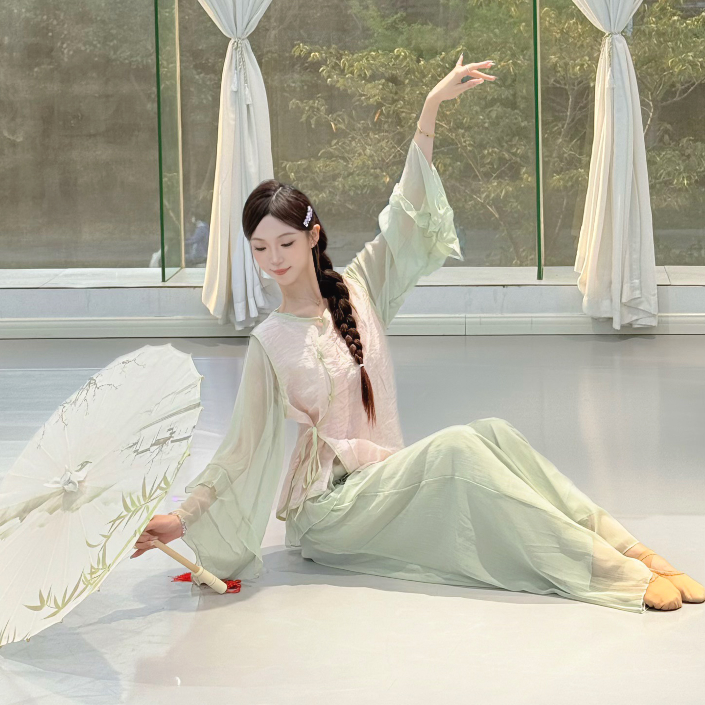 衣霓子古典舞仙气套装四季可穿秋