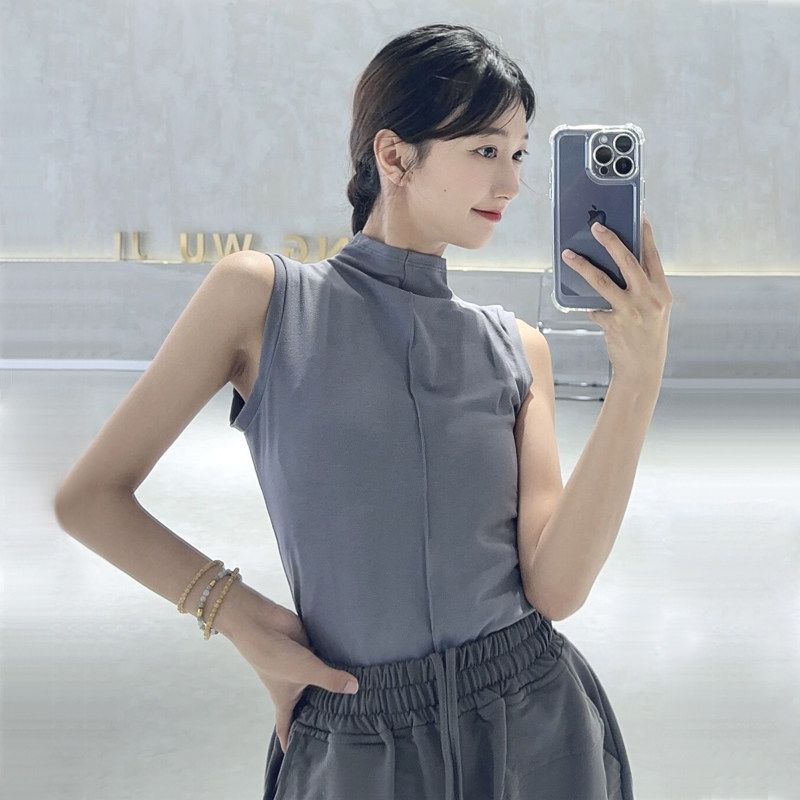 衣霓子半高领背心修身练功服图片