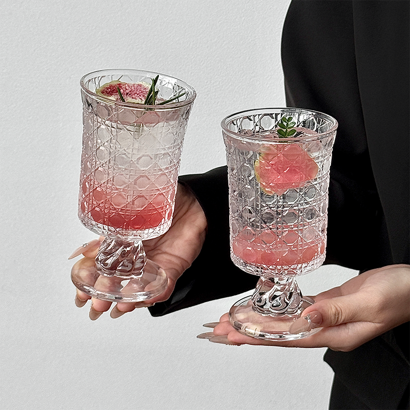 北欧风宫廷高脚杯小众设计玻璃杯红酒杯果酒杯威士忌酒杯果汁杯子