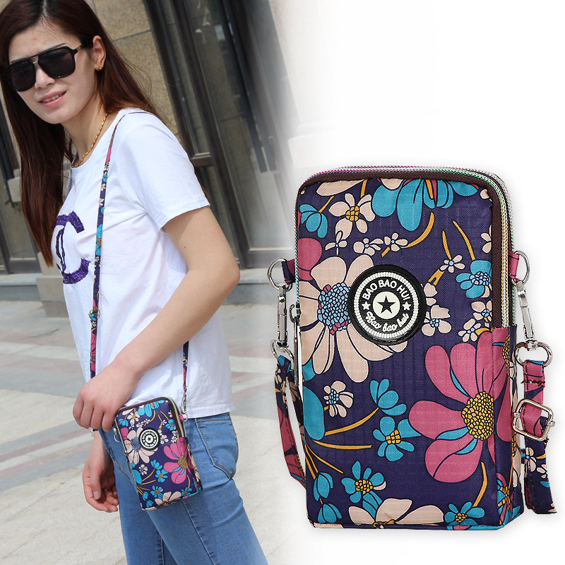 桃梓涤纶印花手机包斜跨单肩