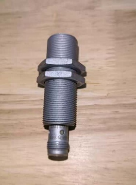议价巴鲁夫 BES02NH 接近开关 BESM18Ml-NCS7可维修