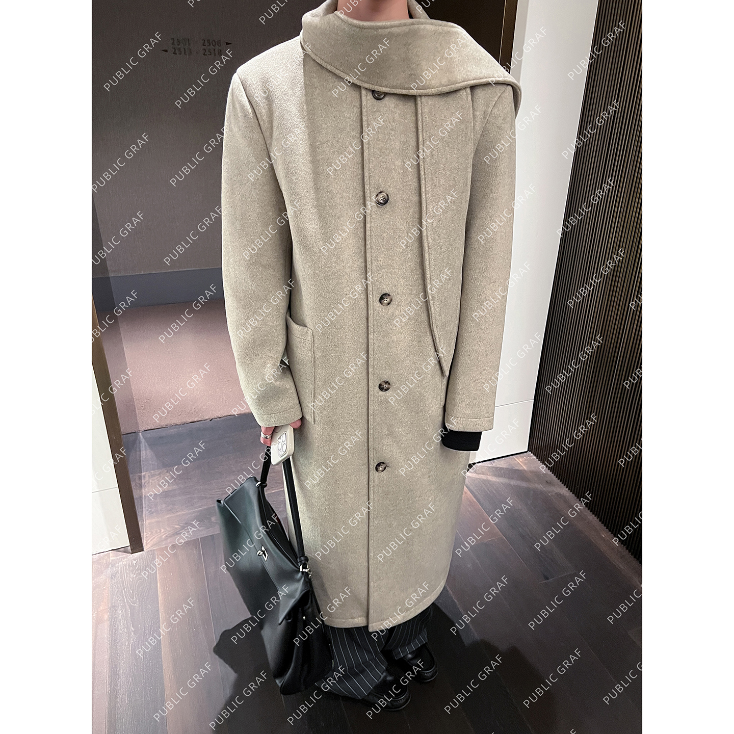 中长款廓形羊毛毛呢大衣