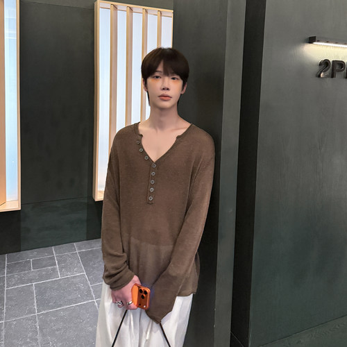 高林凡 亚麻混纺纽扣亨利领轻薄针织衫 早秋氛围感软乎乎打底衫