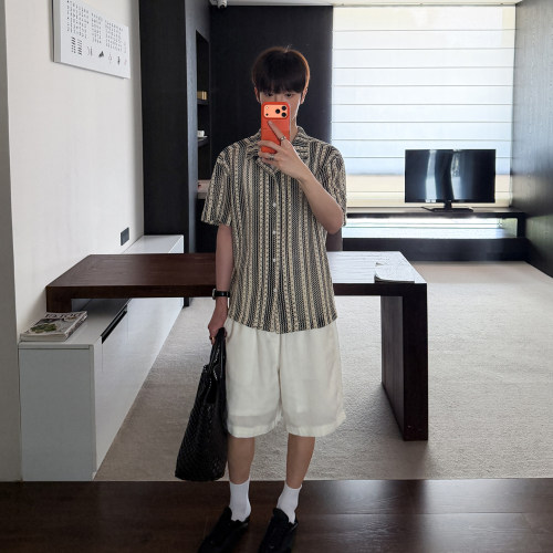 高林凡 夏季镂空提花小众韩系衬衣设计感肌理透气宽松短袖衬衫
