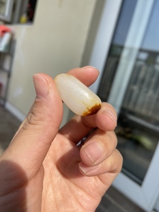 新疆和田玉籽料原石洒金皮聚红皮羊脂白玉手牌手串吊坠项链珠宝