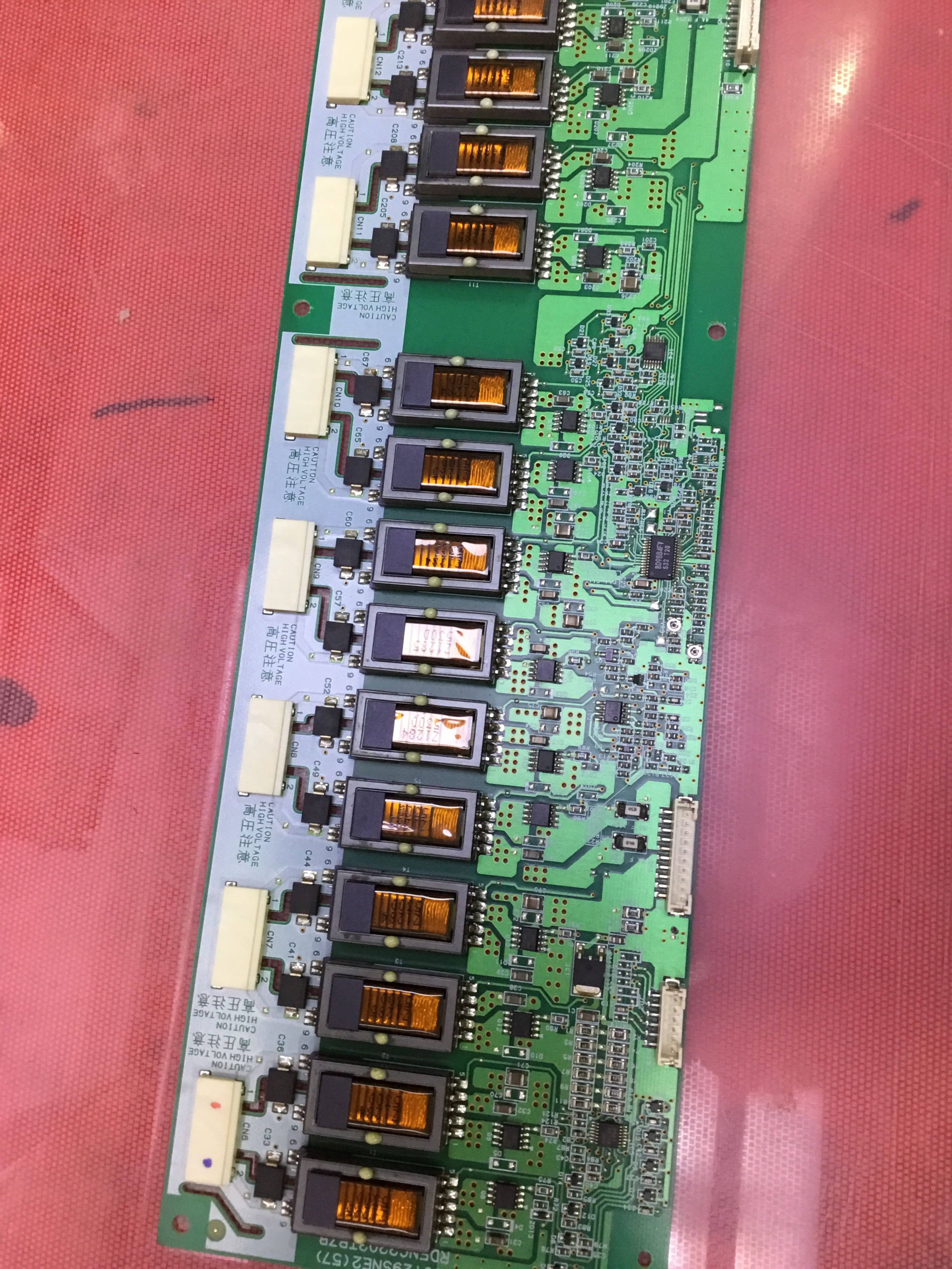 创维32FL6U1 液晶电视 高压板RDENC2203TPZB QKITS0129SNE2(57)