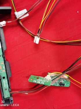 海尔LD46U3200接收板 指示灯板48.7Y404.011 LED-B0ARD-Her013