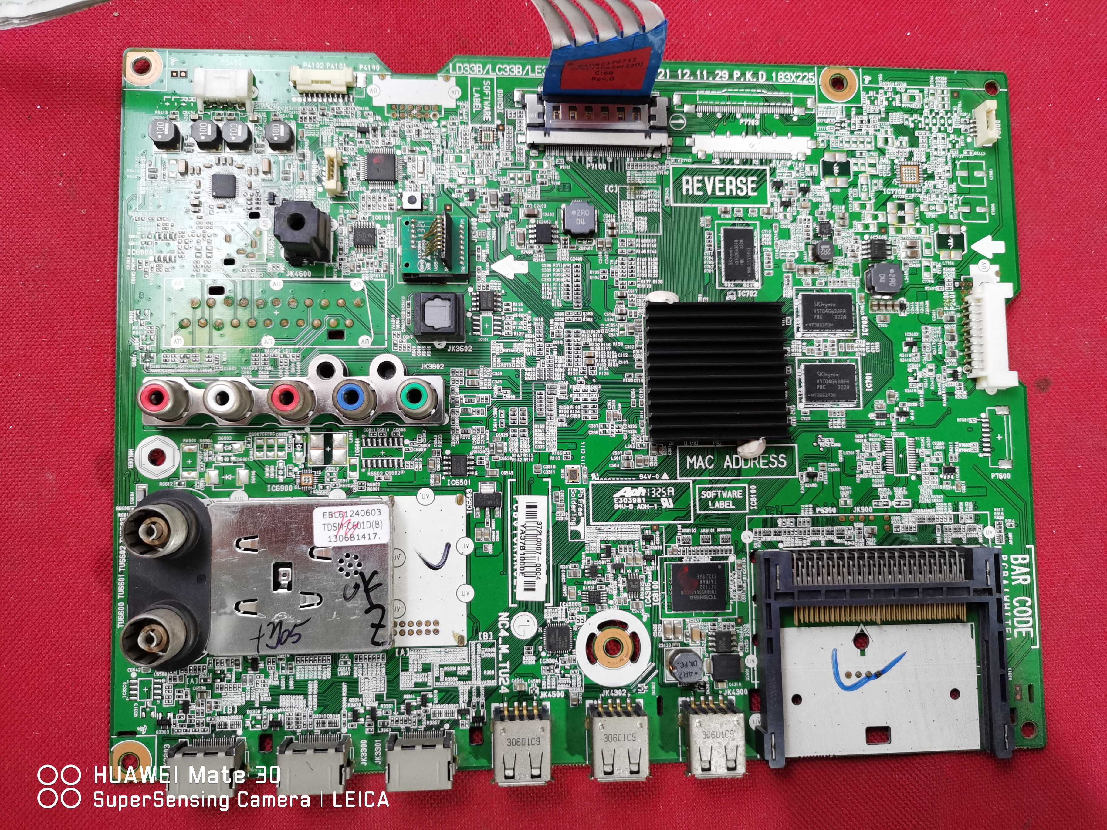 LG 42LN6150-CU液晶主板EAX64797003(1.2)配屏LC420DUE SFR6