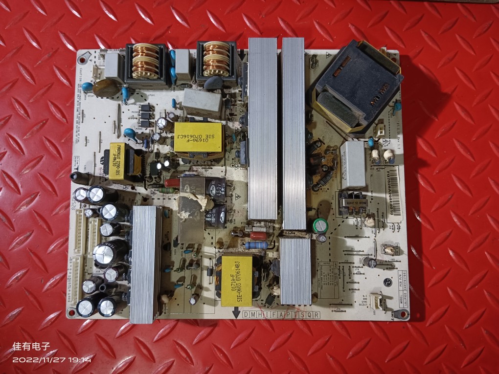LG电视32LB9R-TB 32LC7R-TA 电源板LGLIPS32 EAX37617601